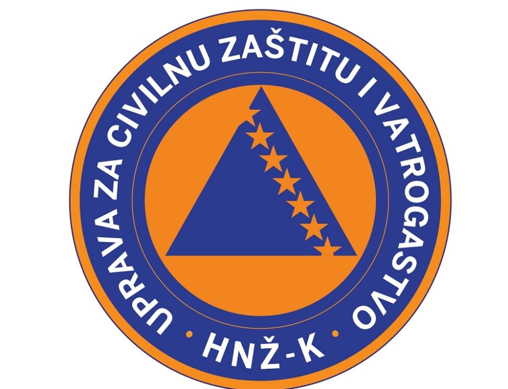 cz_hnk-500×383@2x