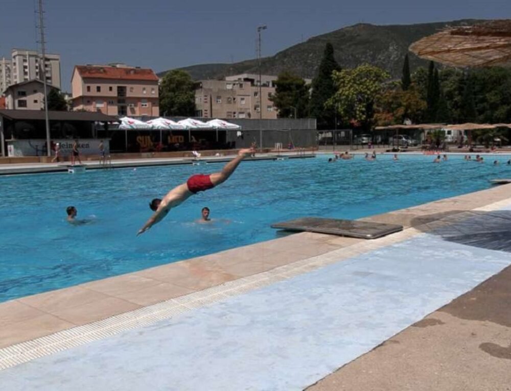 gradski-bazen-mostar-500×383@2x