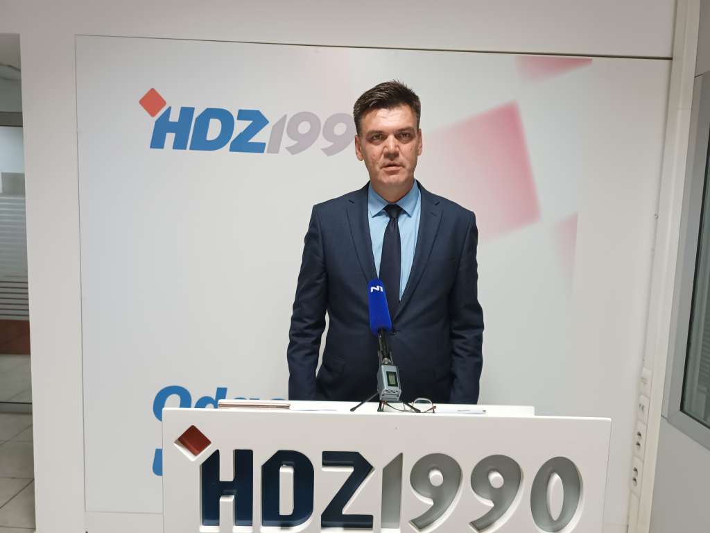 hdz_1990_cvitanovic