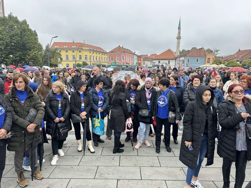 mirni protest u tuzli