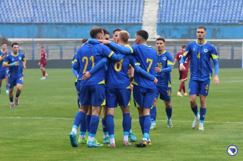 u21