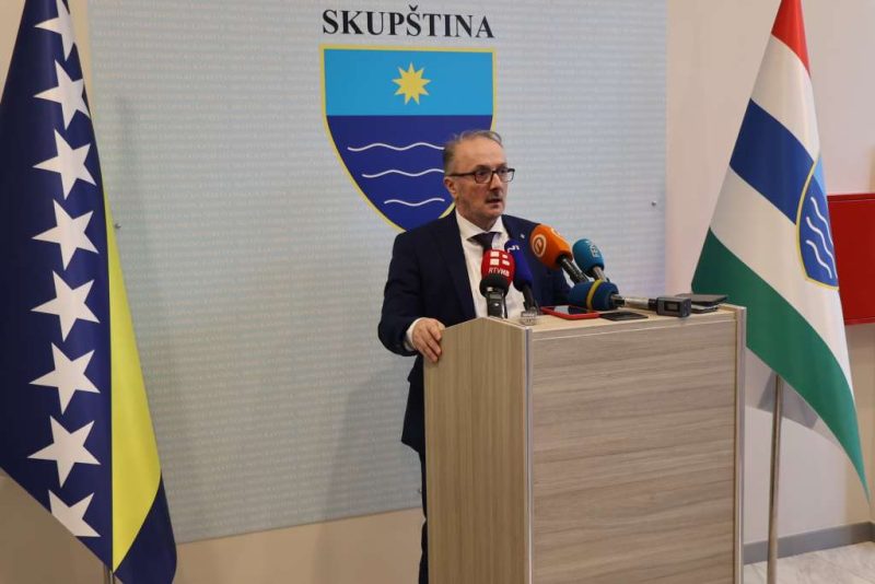adnan velagić foto fena