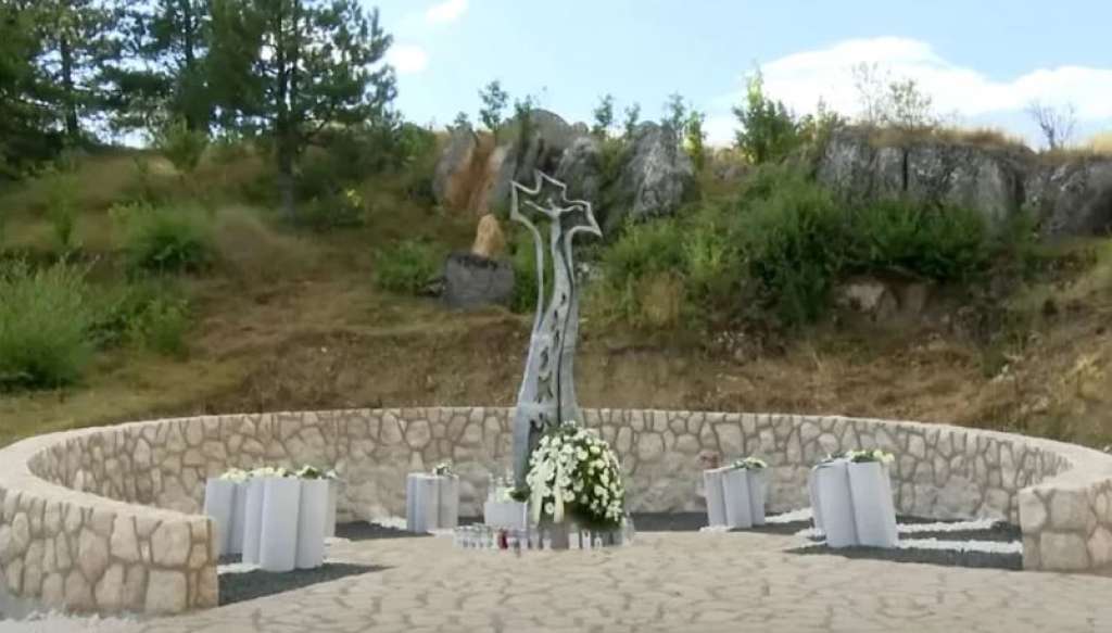 posusje-spomenik_tragično_preminulim