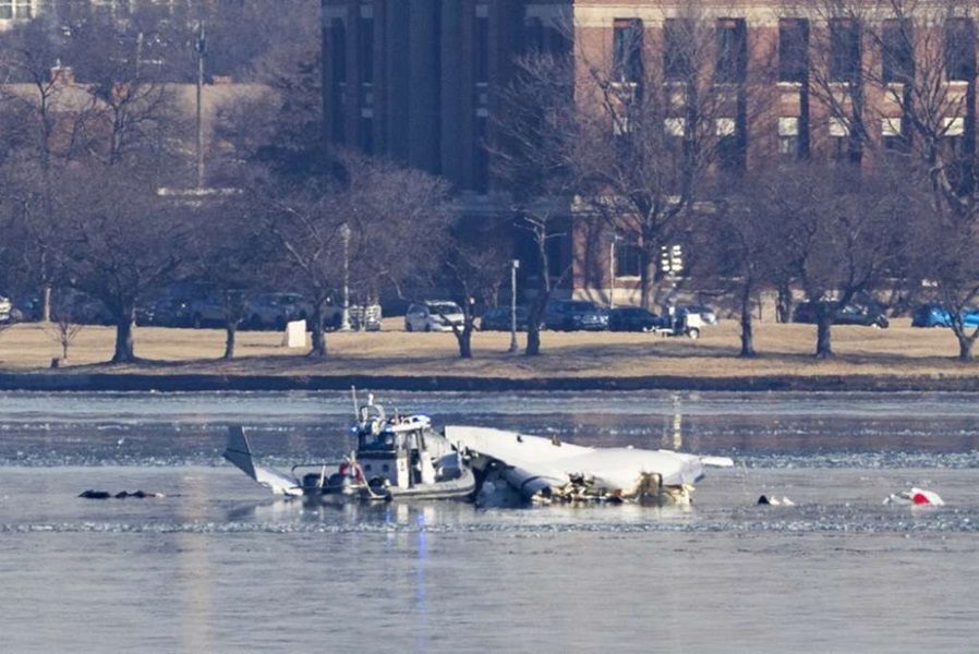 washington pad aviona i helikoptera