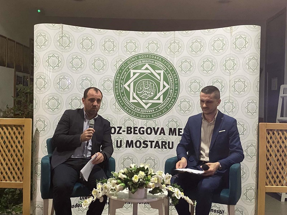 dani_karađoz_begove_medrese