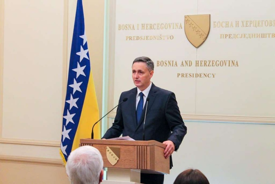 denis bećirović
