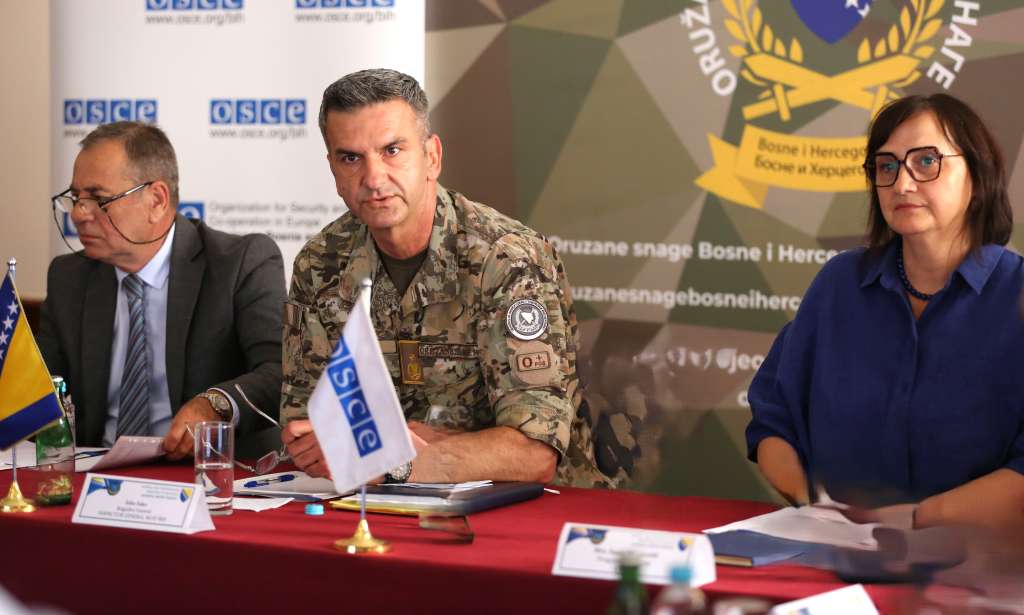 prezentovanje_odgovornog_ponašanja_medija_u_sektoru_odbrane