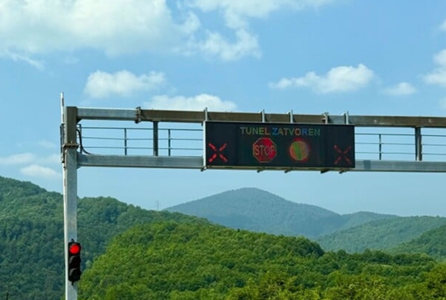 tunel zatvoren