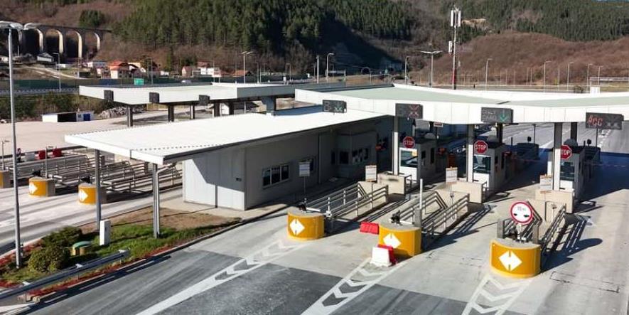 cf7eef7b-82db-4882-8b2b-1cfeac14bf96cestarina