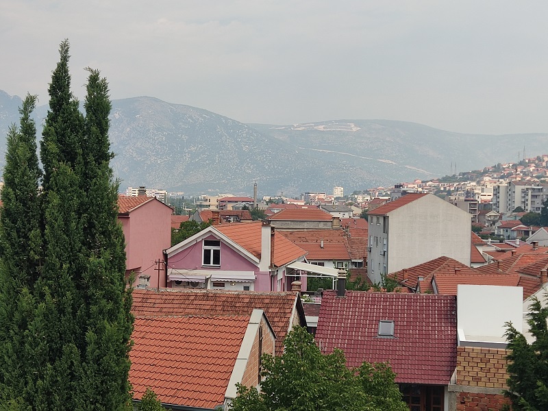 Mostar u dimu