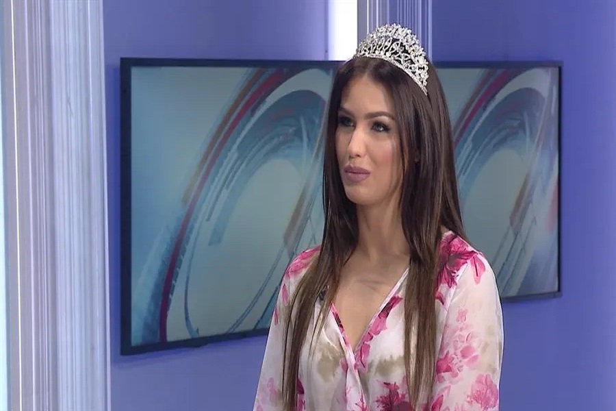 ana_bavrka_naslovna