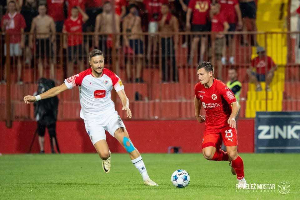 veleeeež